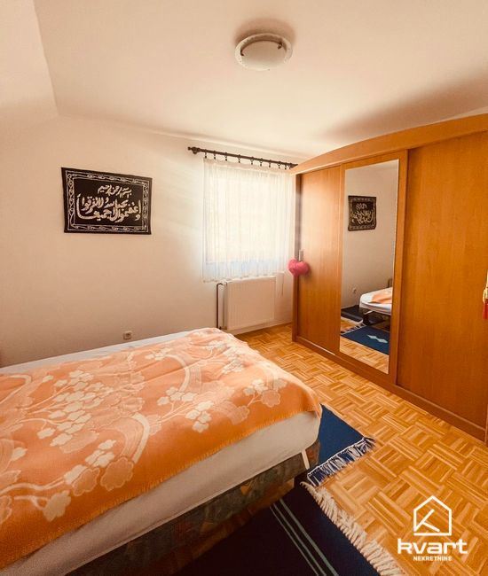 Dvoetažni stan, Stari Grad, Sedrenik — slika 10