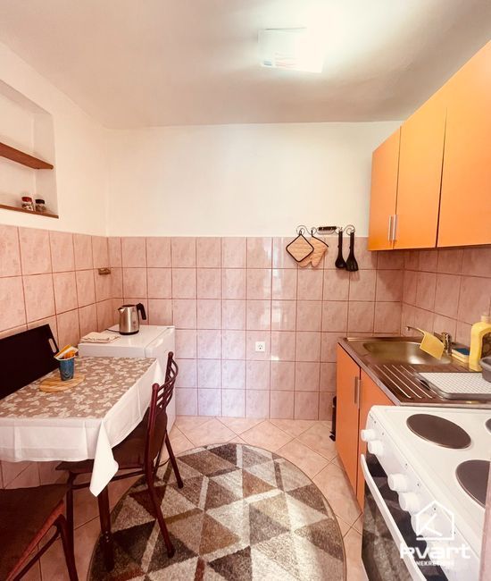 Dvoetažni stan, Stari Grad, Sedrenik — slika 16