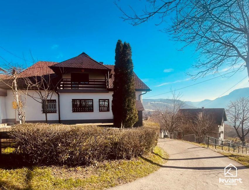 Dvoetažni stan, Stari Grad, Sedrenik — slika 2