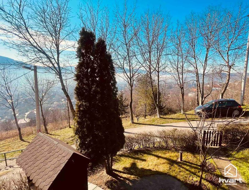 Dvoetažni stan, Stari Grad, Sedrenik — slika 22