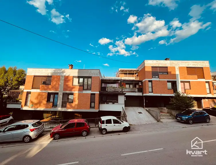 Stan Antuna Hangija, Koševsko brdo — slika 1