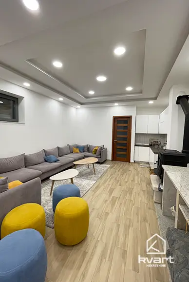 Apartman, Srebrena lisica — slika 17