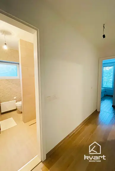 Apartman, Srebrena lisica — slika 21