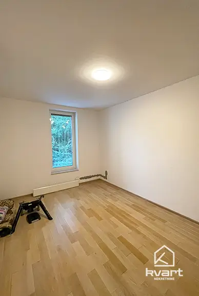 Apartman, Srebrena lisica — slika 4