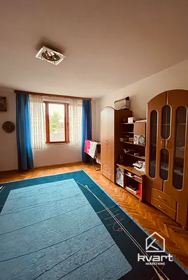 Stan Edhema Mulabdića, Centar — slika 4