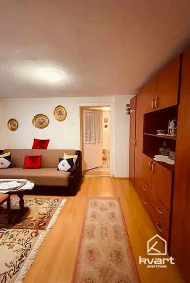 Stan Toromanova, Stari Grad — slika 5