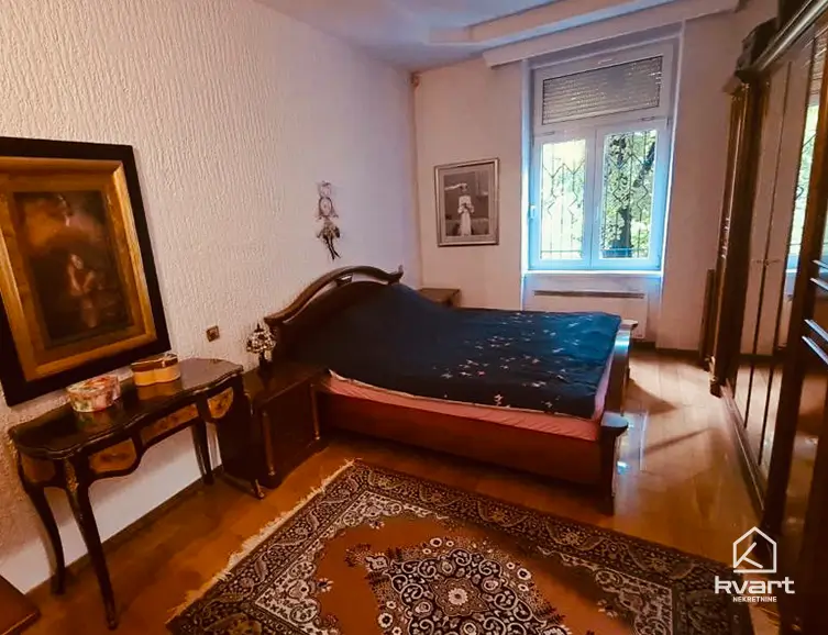 Stan Alekse Šantića, Centar — slika 7