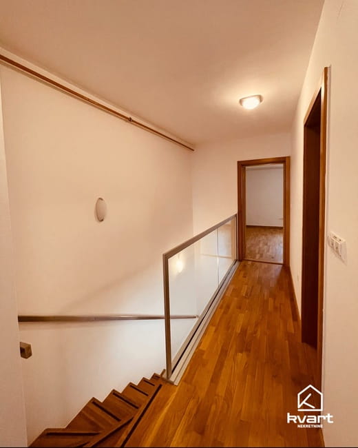 Stan Nova Avlija, Stari Grad — slika 24