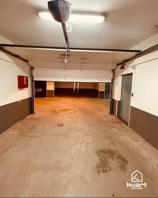 Stan Nova Avlija, Stari Grad — slika 34