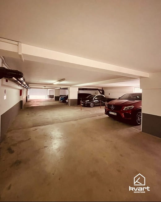 Stan Nova Avlija, Stari Grad — slika 32