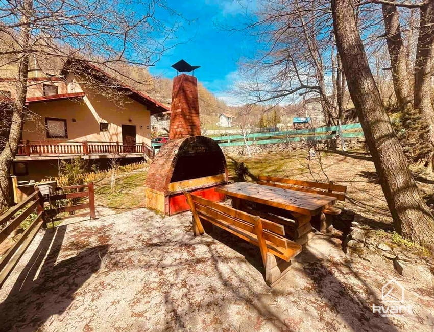 Vikendica, Hadžići — slika 2