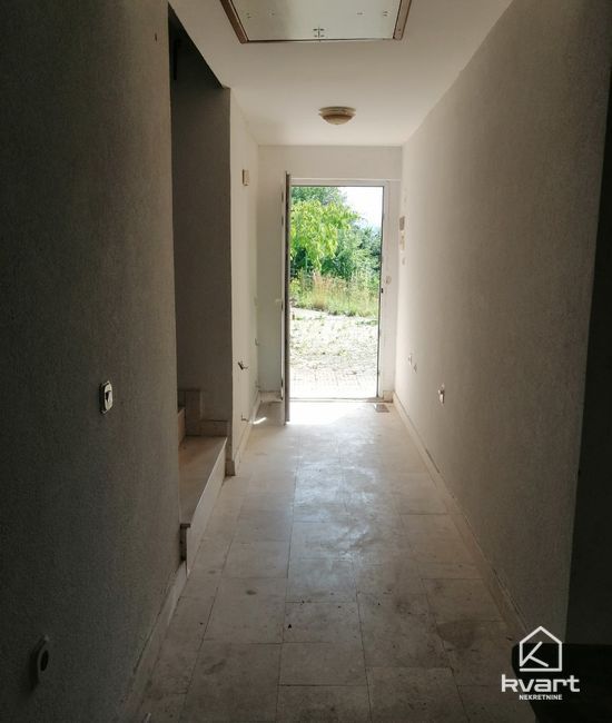 Kuća, Kobiljača — slika 24