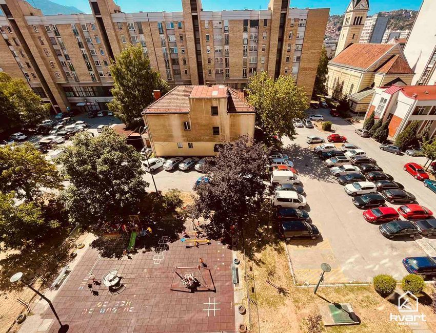 Stan Envera Šehovića — slika 15