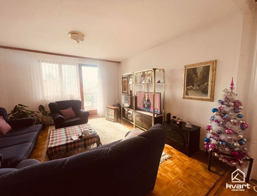 Kuća Čadordžina, Stari Grad — slika 7