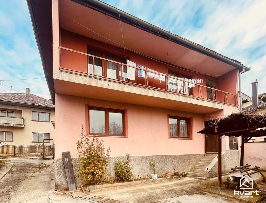 Kuća Čadordžina, Stari Grad — slika 13