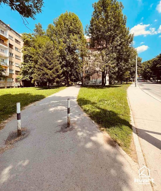 Mali Stan, Grbavica — slika 12