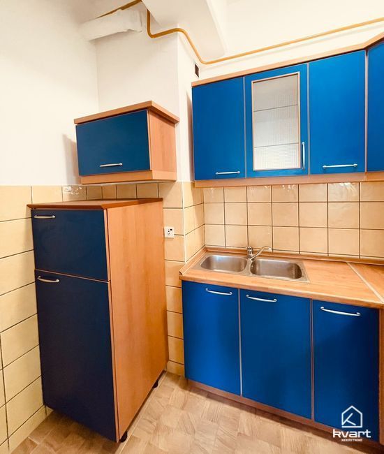 Poslovni prostor,Hrasno — slika 11