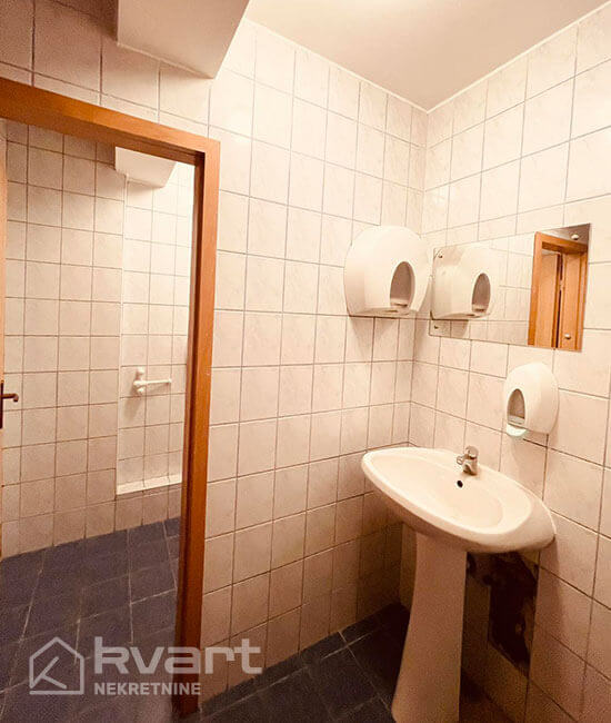 Poslovni objekat, Novo Sarajevo — slika 6