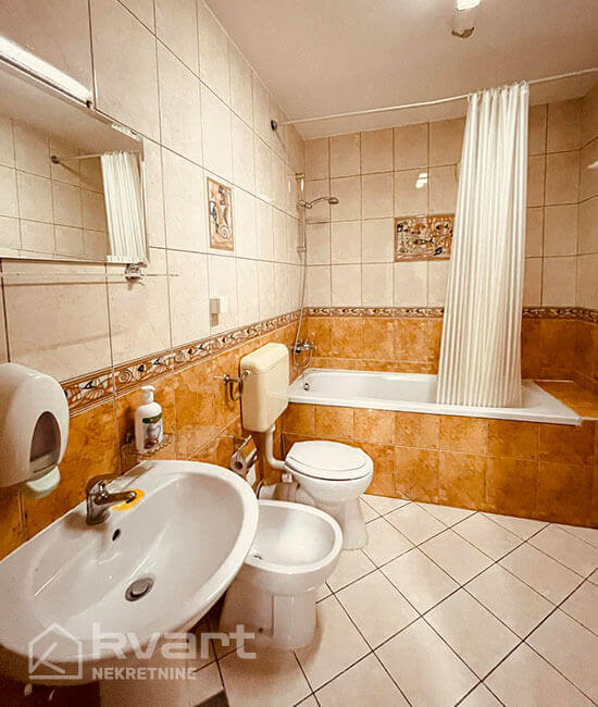 Poslovni objekat, Novo Sarajevo — slika 27