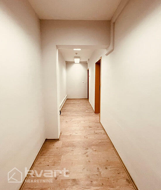 Poslovni objekat, Novo Sarajevo — slika 28