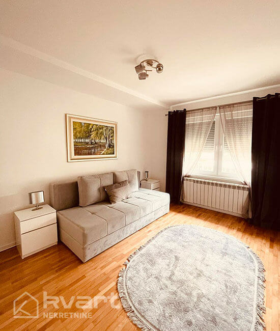 Kuća, Čadordžina — slika 14