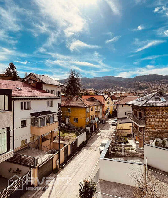 Kuća, Čadordžina — slika 21