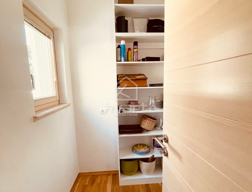Moderna Vila Hotonj — slika 29