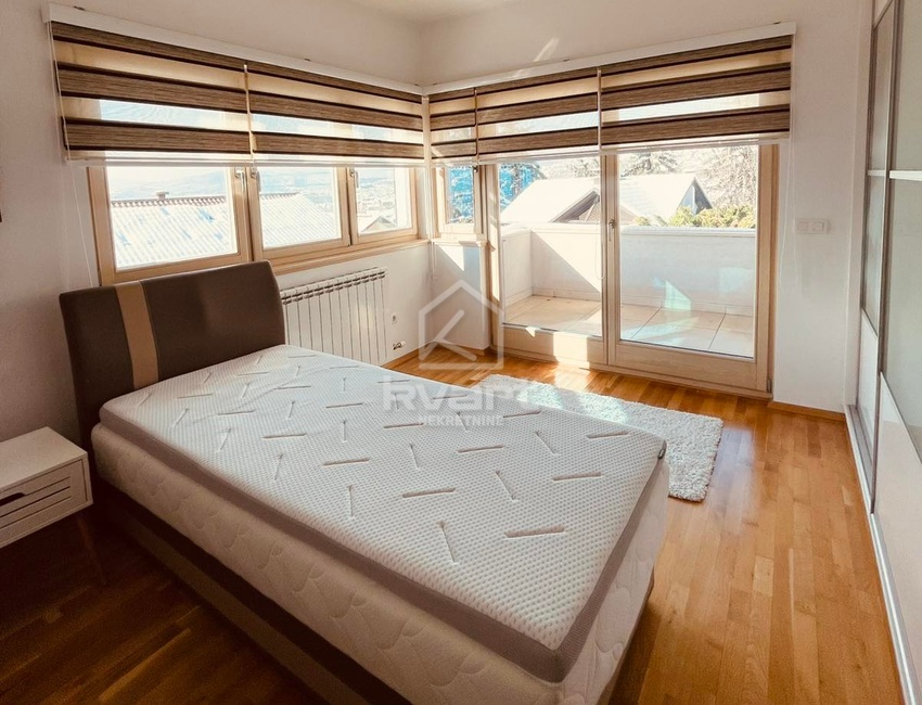 Moderna Vila Hotonj — slika 25