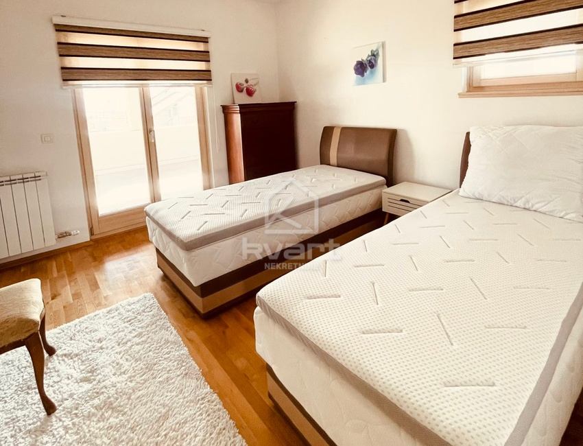 Moderna Vila Hotonj — slika 27