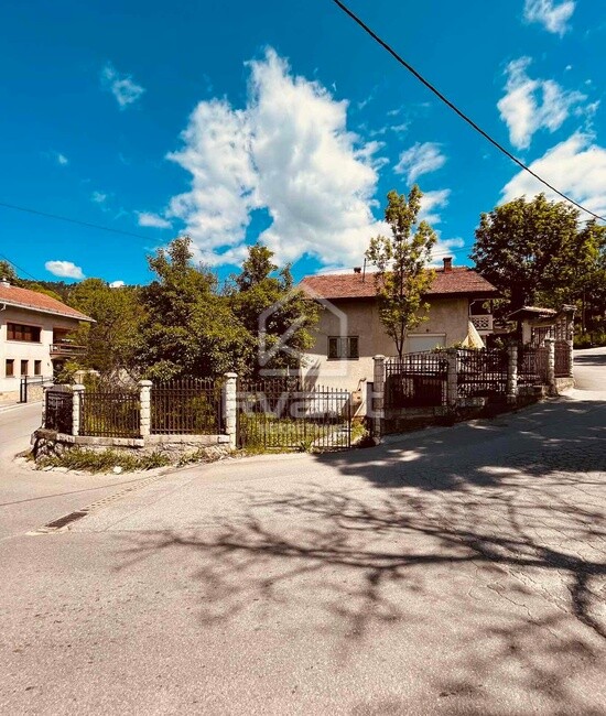 Kuća Sedrenik — slika 17