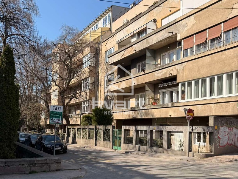 Dvoetažni stan Mehmeda Spahe — slika 1