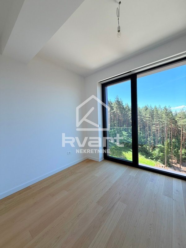 Roof Gardens apartman — slika 5