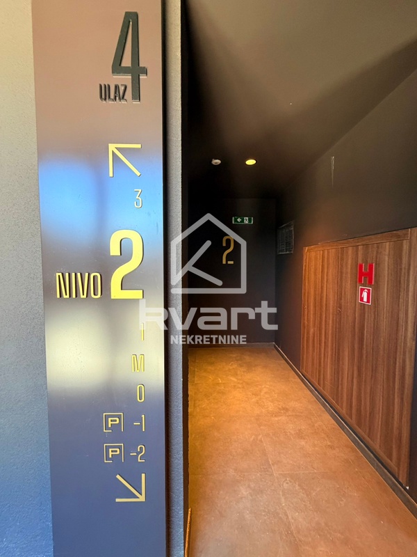 Roof Gardens apartman — slika 17
