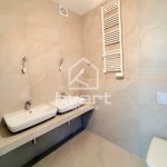 Roof Gardens apartman — slika 11