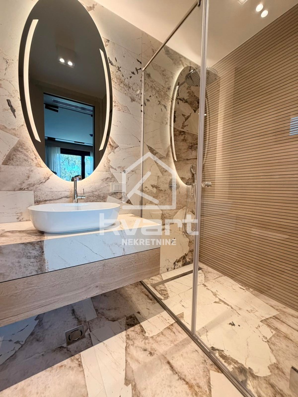 Vila Gabelina, Centar | Savremena rezidencija za dugoročni najam — slika 24